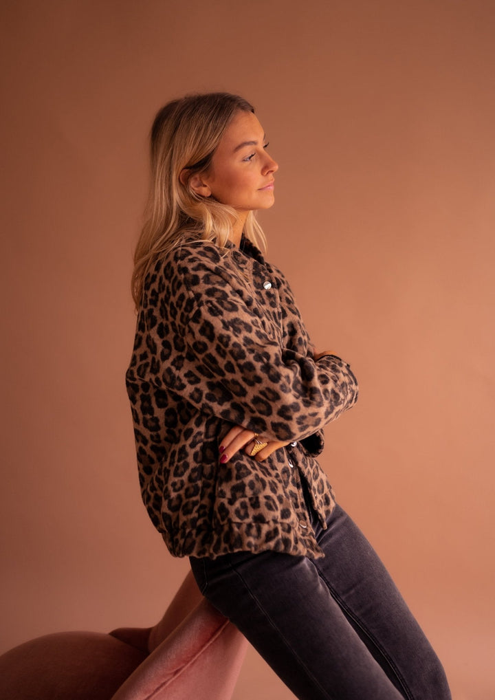 Luna | Trendy Women's Jacket with Leopard Print