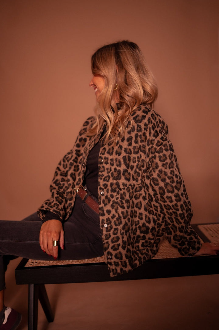 Luna | Trendy Women's Jacket with Leopard Print