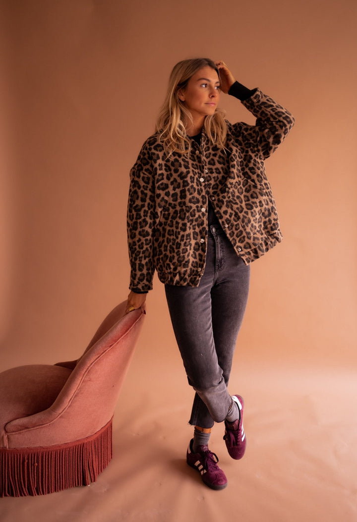 Luna | Trendy Women's Jacket with Leopard Print