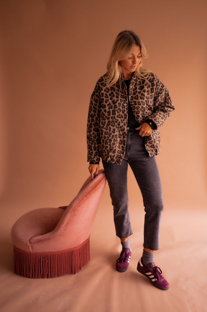 Luna | Trendy Women's Jacket with Leopard Print