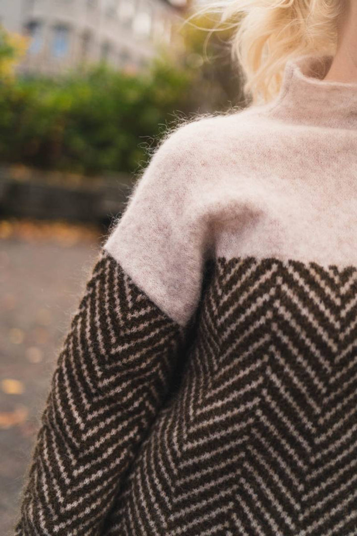 Gia™ - Luxury Turtleneck Jumper